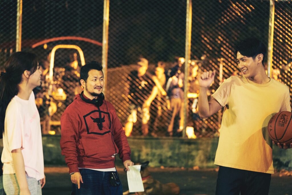 當我看見宋芸樺的第一眼，我的頭上就長出一條烤香腸。 11