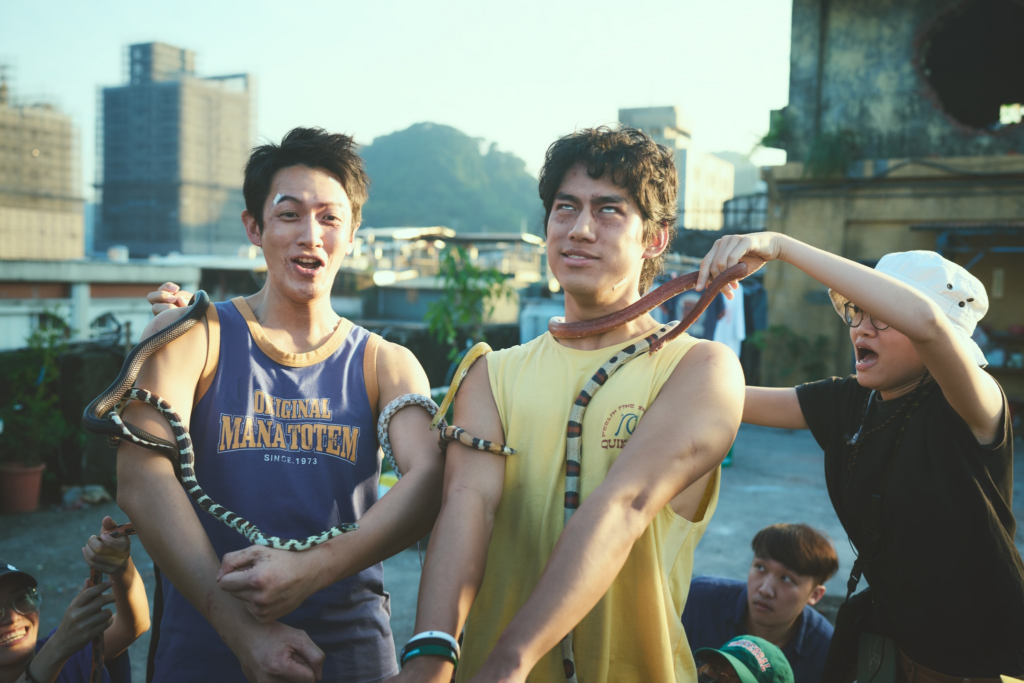 在中影樹下餵蚊子，只為了聽朱軒洋探討『人生的意義』 5